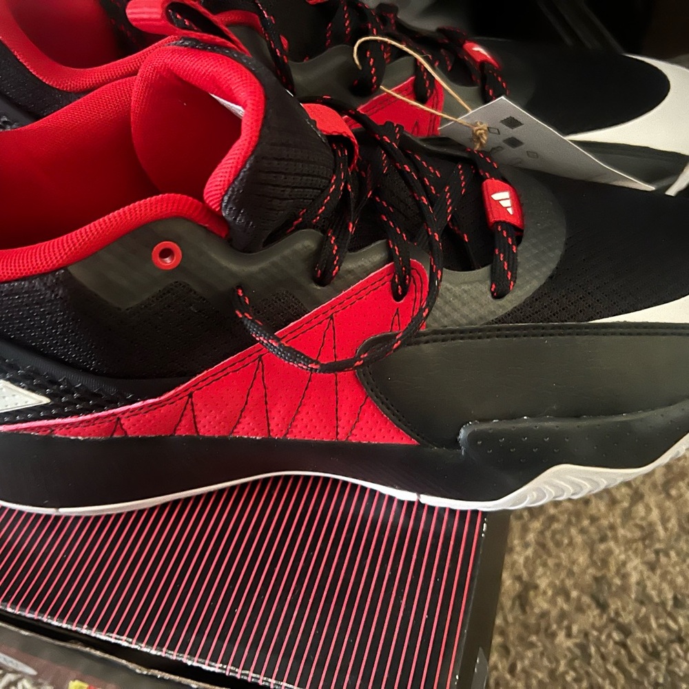 Men's Black and Red Adidas dame certified size 14 men’s ( box is wrong size )